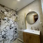 Vikendica Woodavenue *