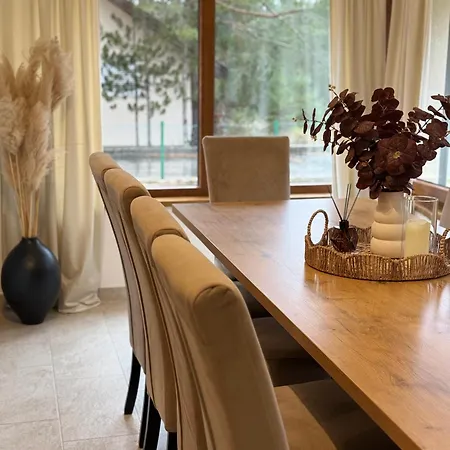 Vikendica Woodavenue Tatil Evi *